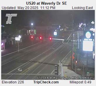 US20 at Waverly Dr SE